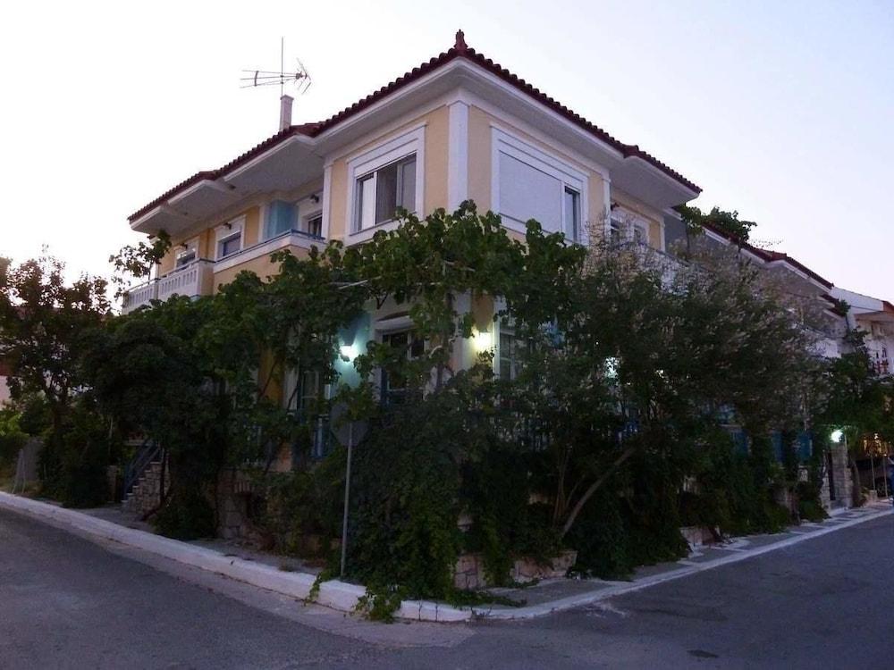 Rania Beach Ireo Exterior foto