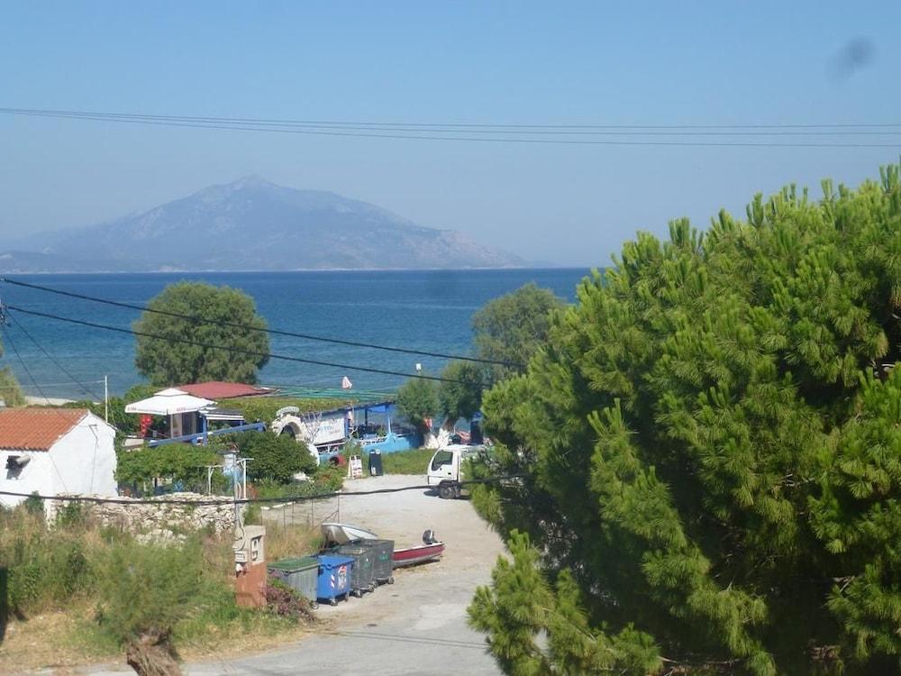 Rania Beach Ireo Exterior foto
